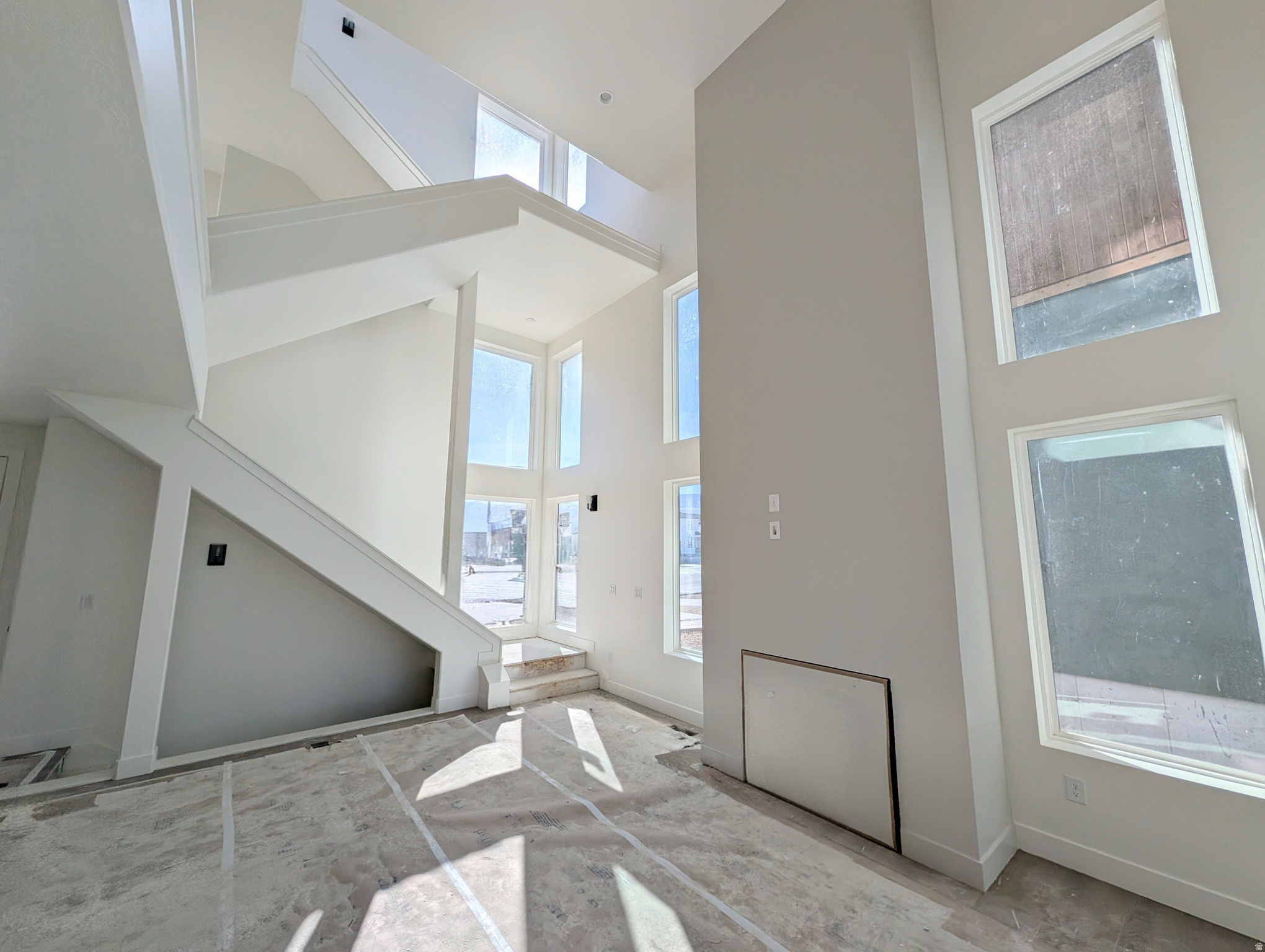 DAYBREAK - Residential