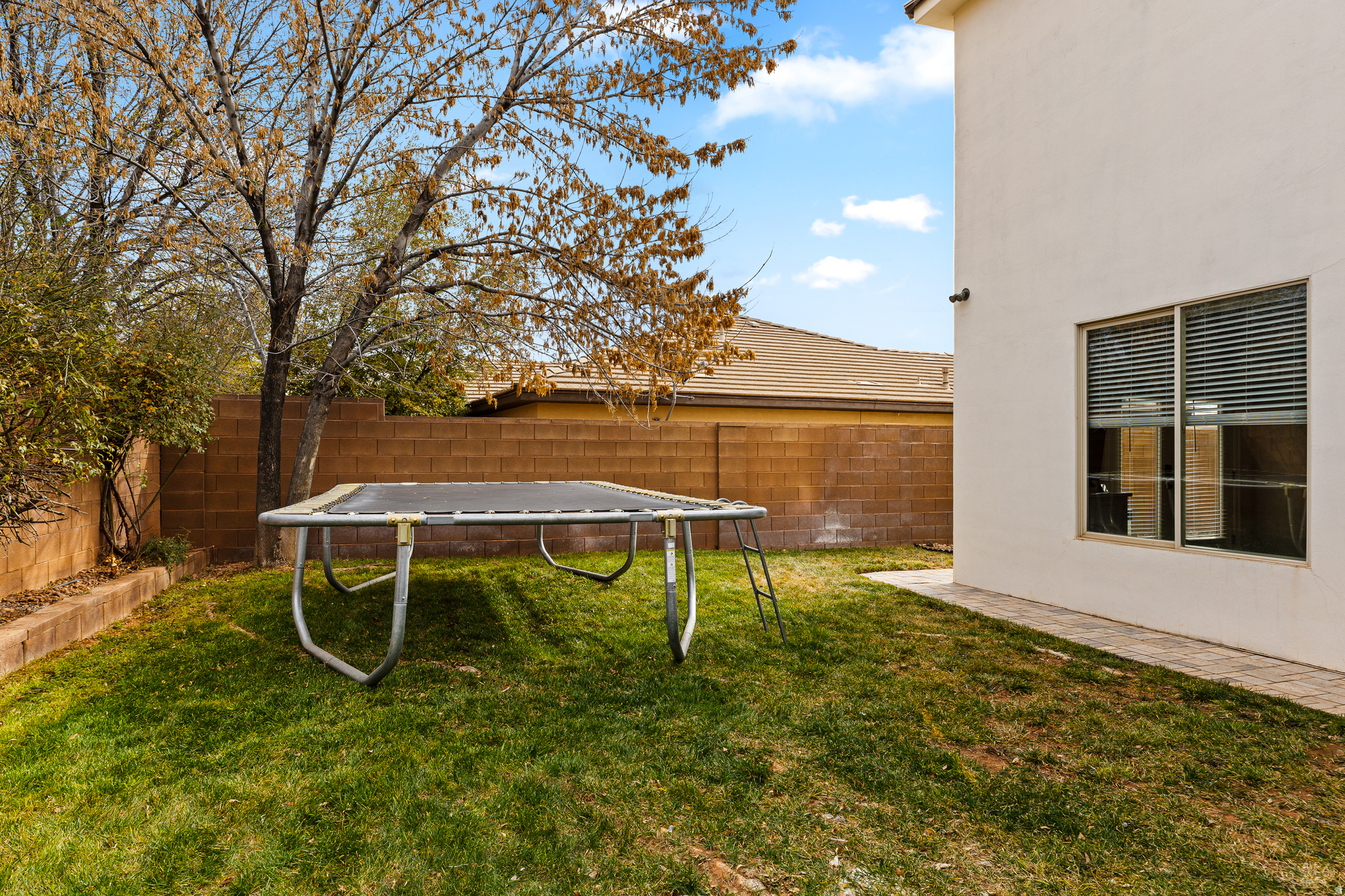 HERITAGE EST 3 - Residential