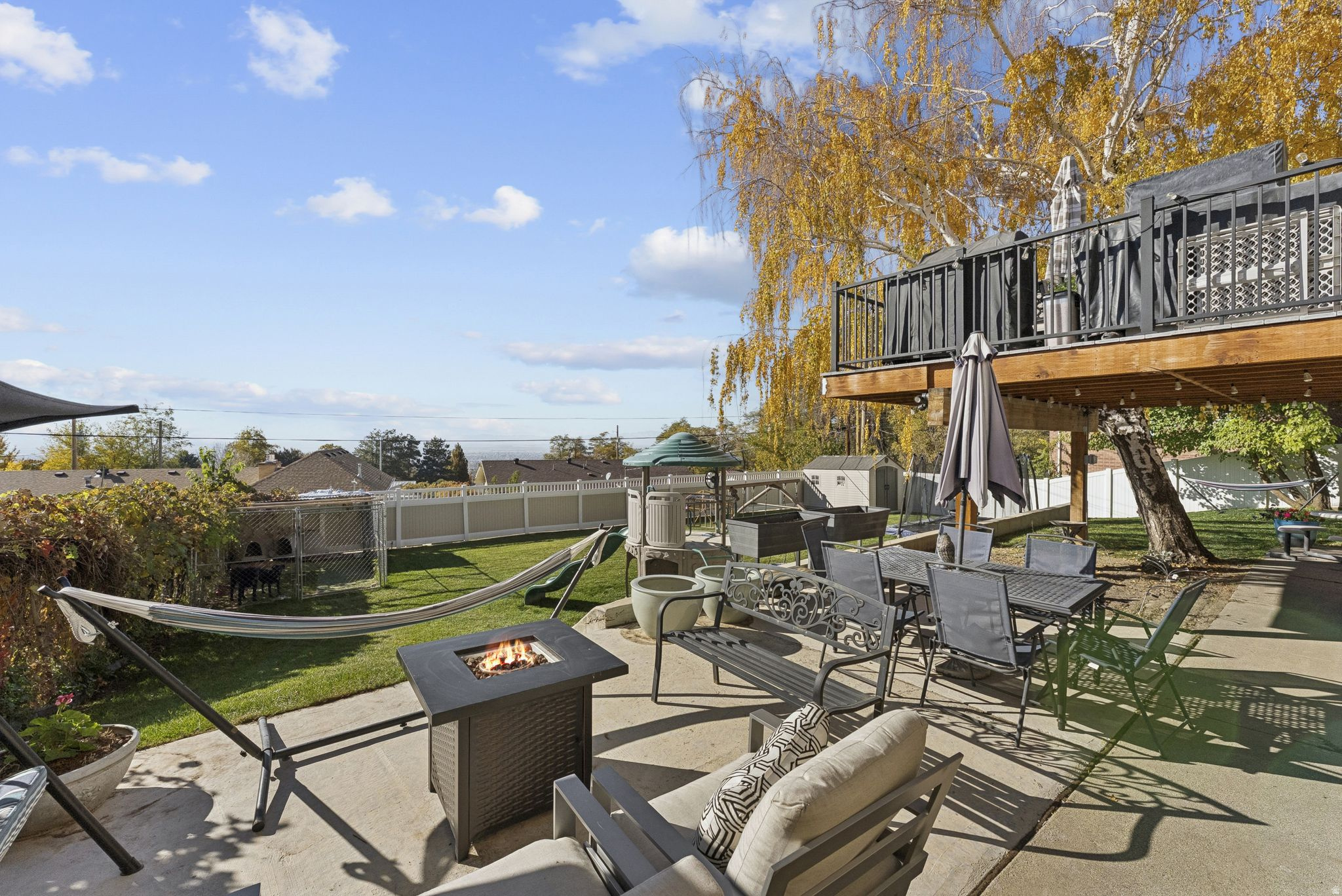 ELLIS PARK - Residential