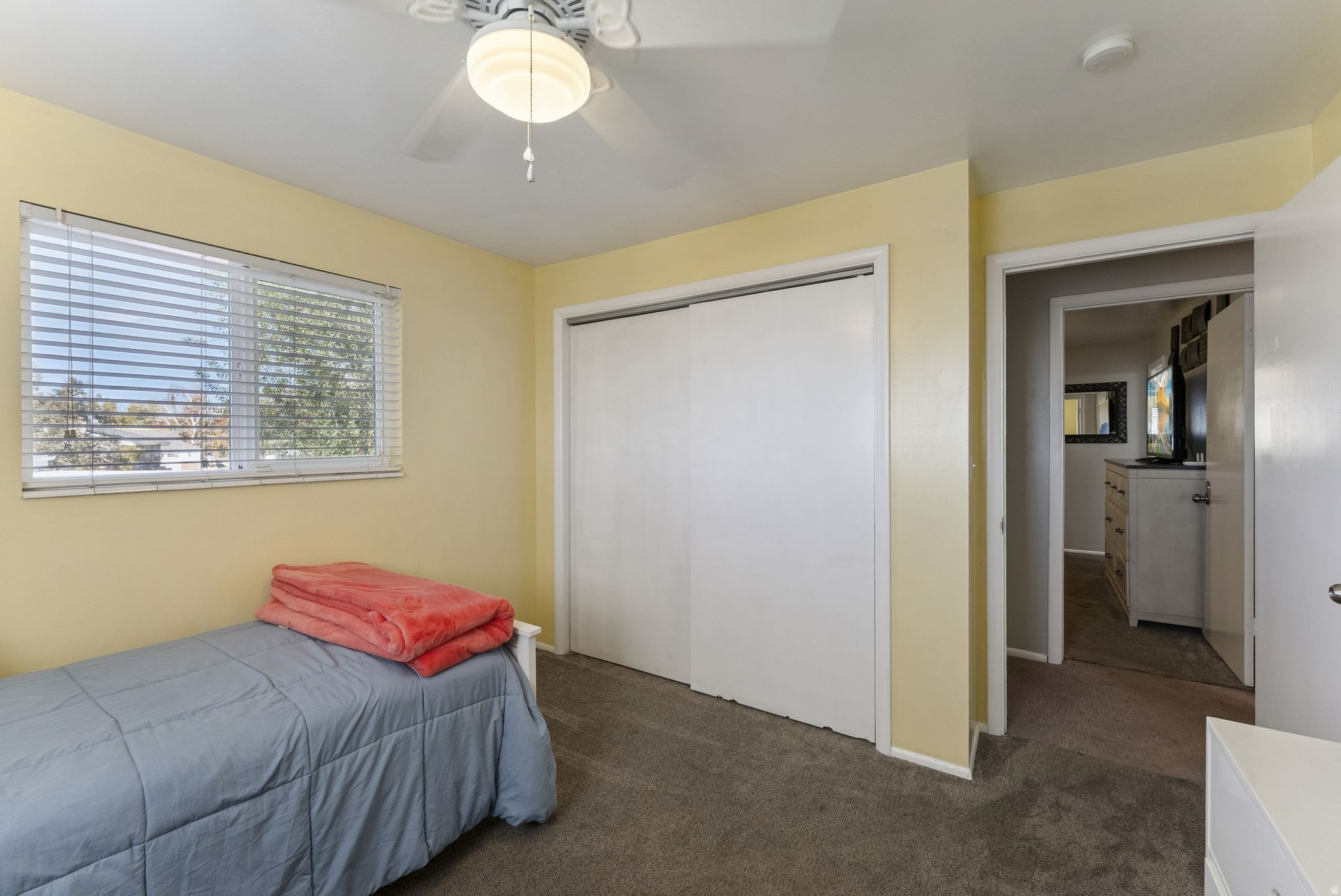 ELLIS PARK - Residential