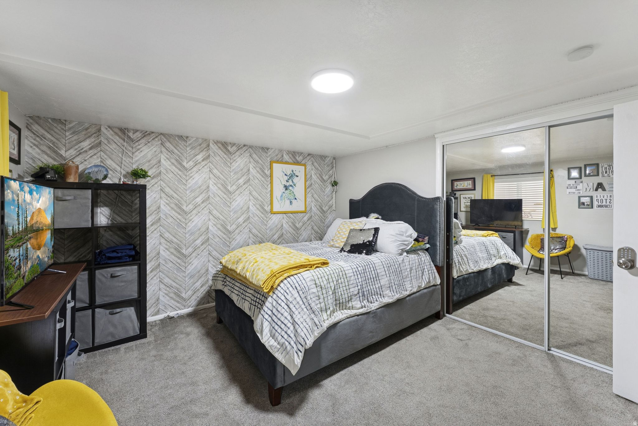 ELLIS PARK - Residential