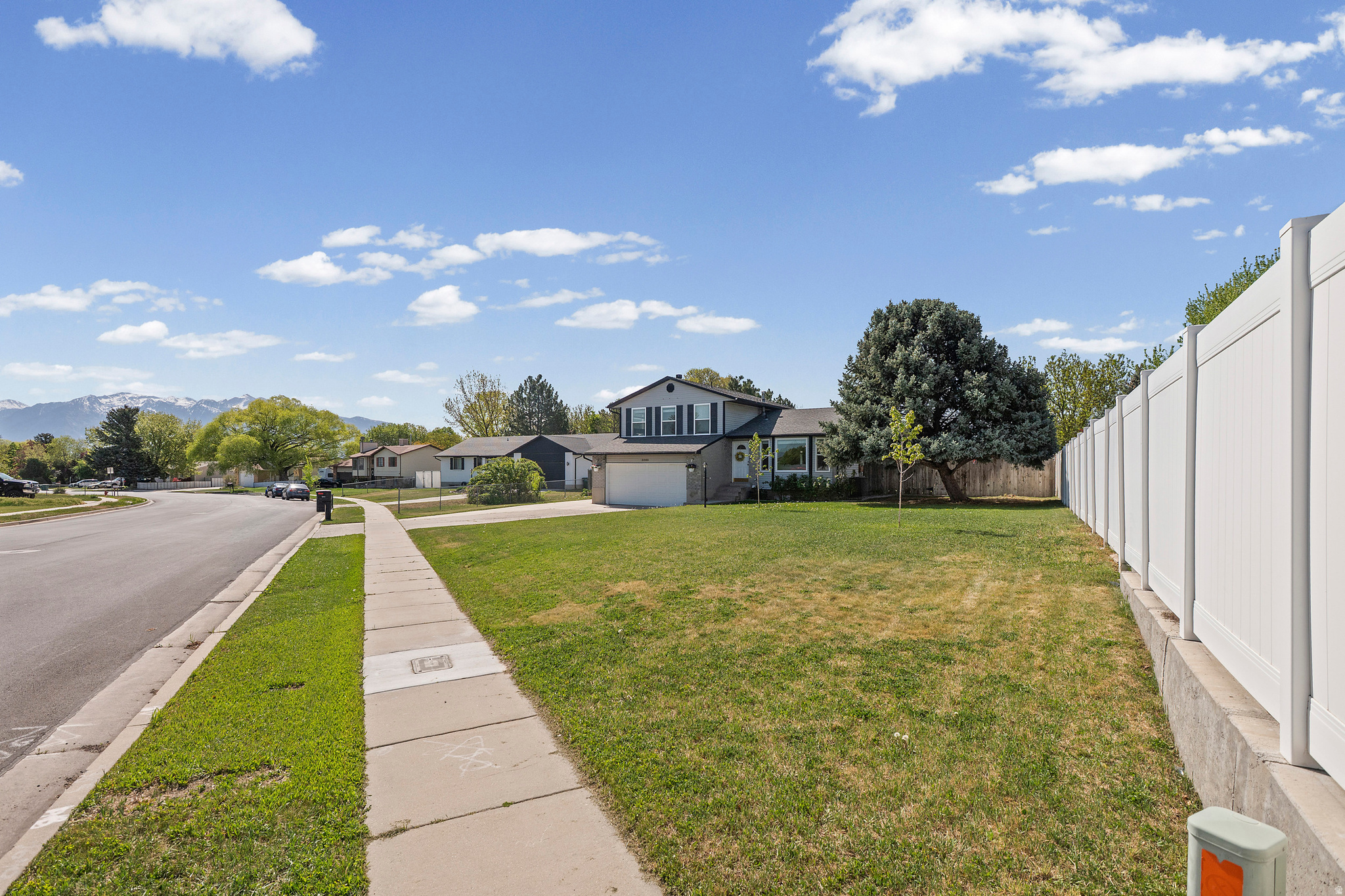 SPRINGBROOK ESTATES - Residential