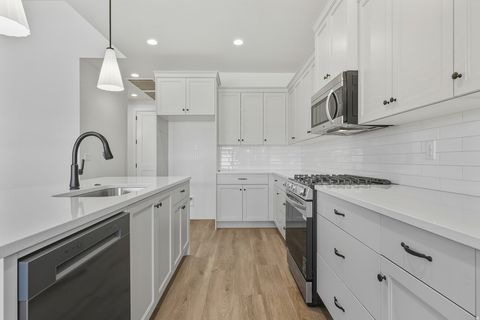 Tiny photo for 3129 S 4850 W, Hurricane, UT 84737 (MLS # 2125879)