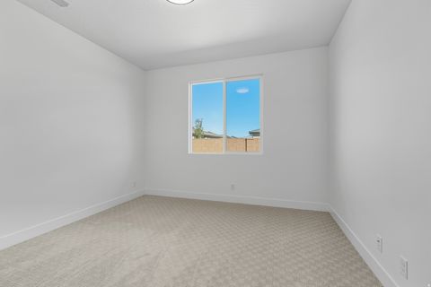 Tiny photo for 3129 S 4850 W, Hurricane, UT 84737 (MLS # 2125879)
