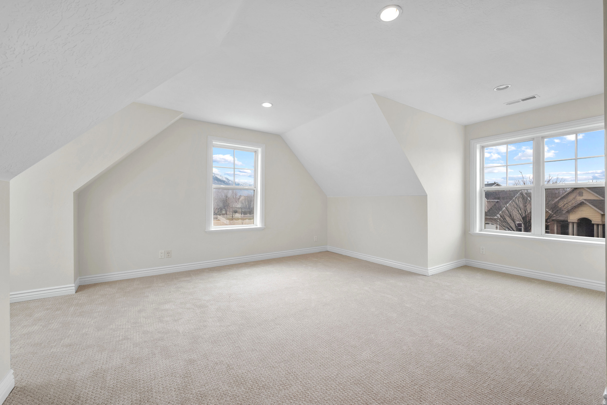 HARVEST PARK - Residential