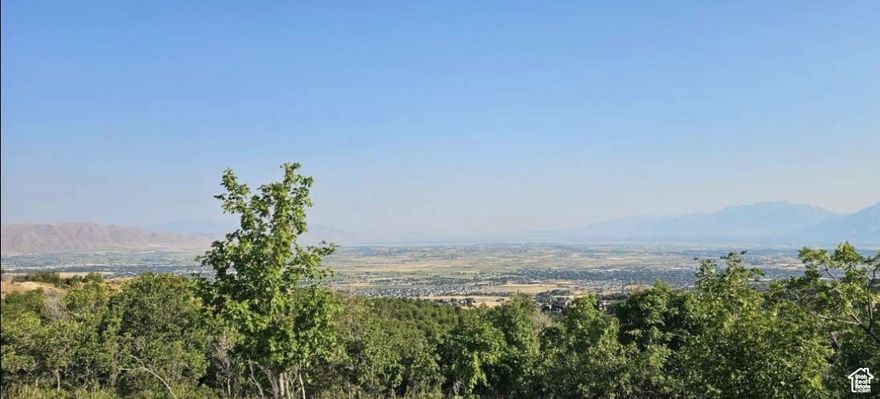 Amazing lot in Summit Creek, this lot offers incredible views of the mountains, valley, and lake. When building in Summit Creek you get access to the Pool, Playground, Tennis, Trails, and Clubhouse. Surrounded by scrub oak, this lot allows you to feel like you are away from it all but still minutes to all the places you enjoy!!!   Taxes are estimated buyers or buyers agent to verify all information.