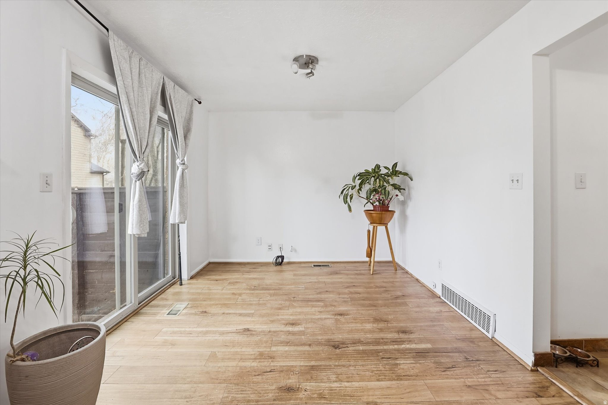 CHERRYWOOD - Residential