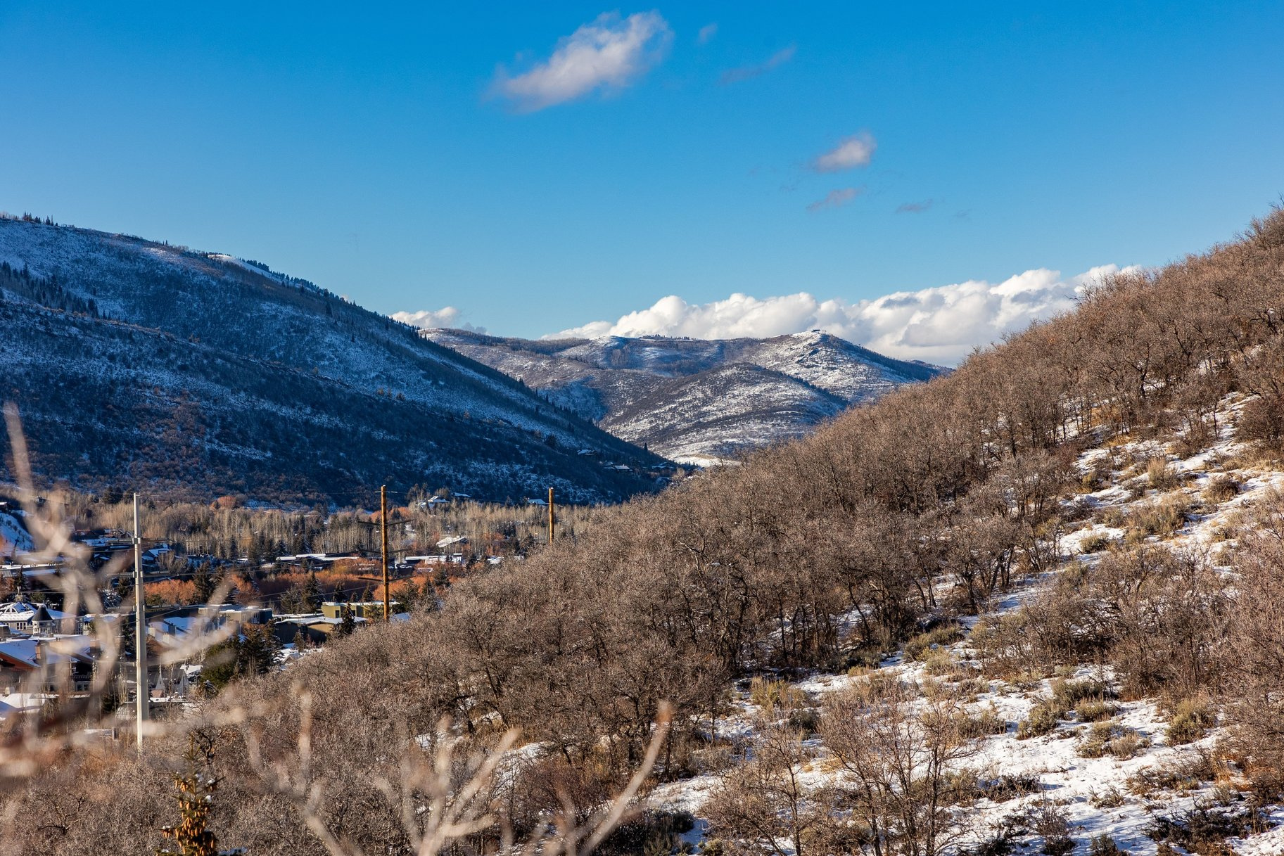 AERIE AREA-HUBER - Land