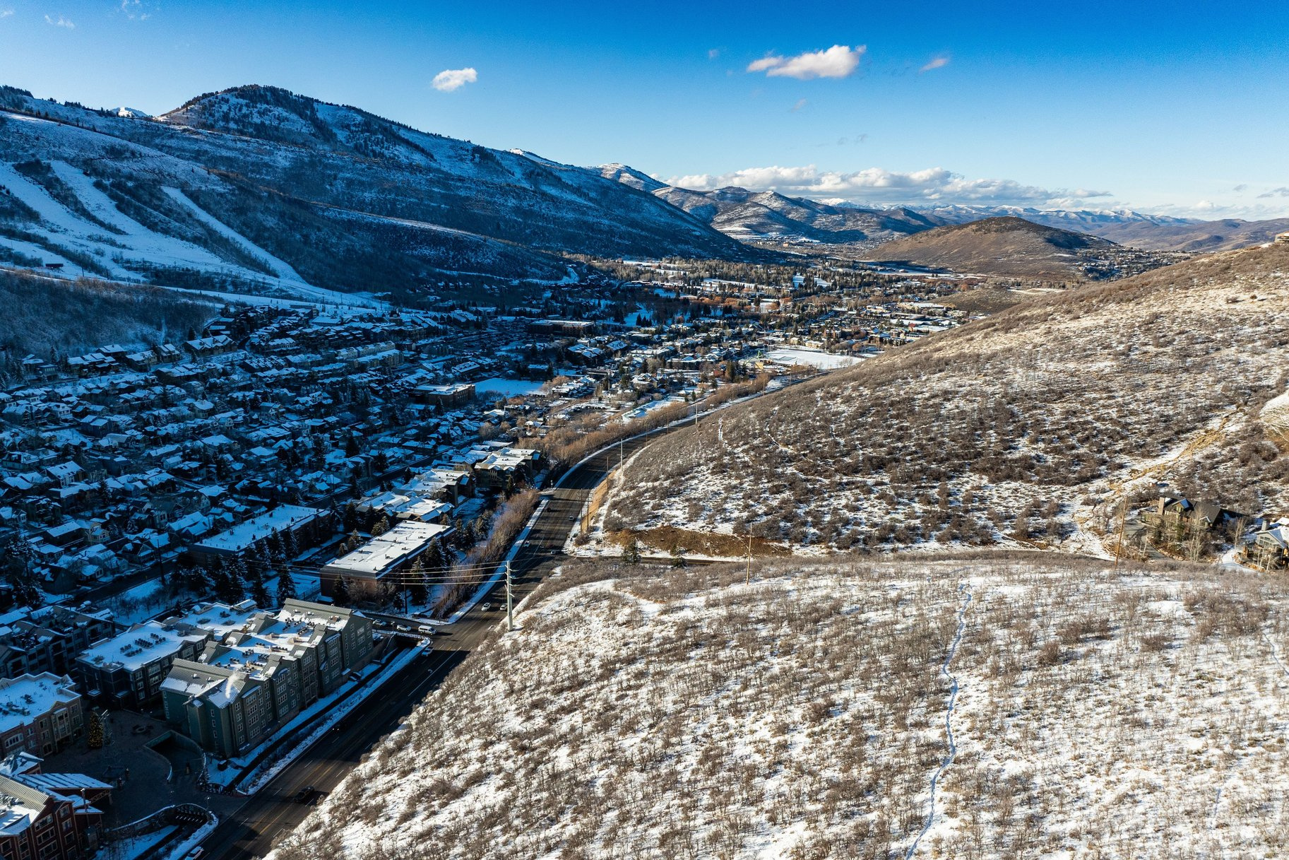 AERIE AREA-HUBER - Land