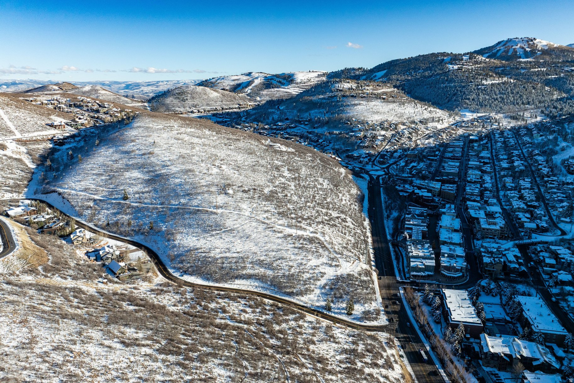 AERIE AREA-HUBER - Land