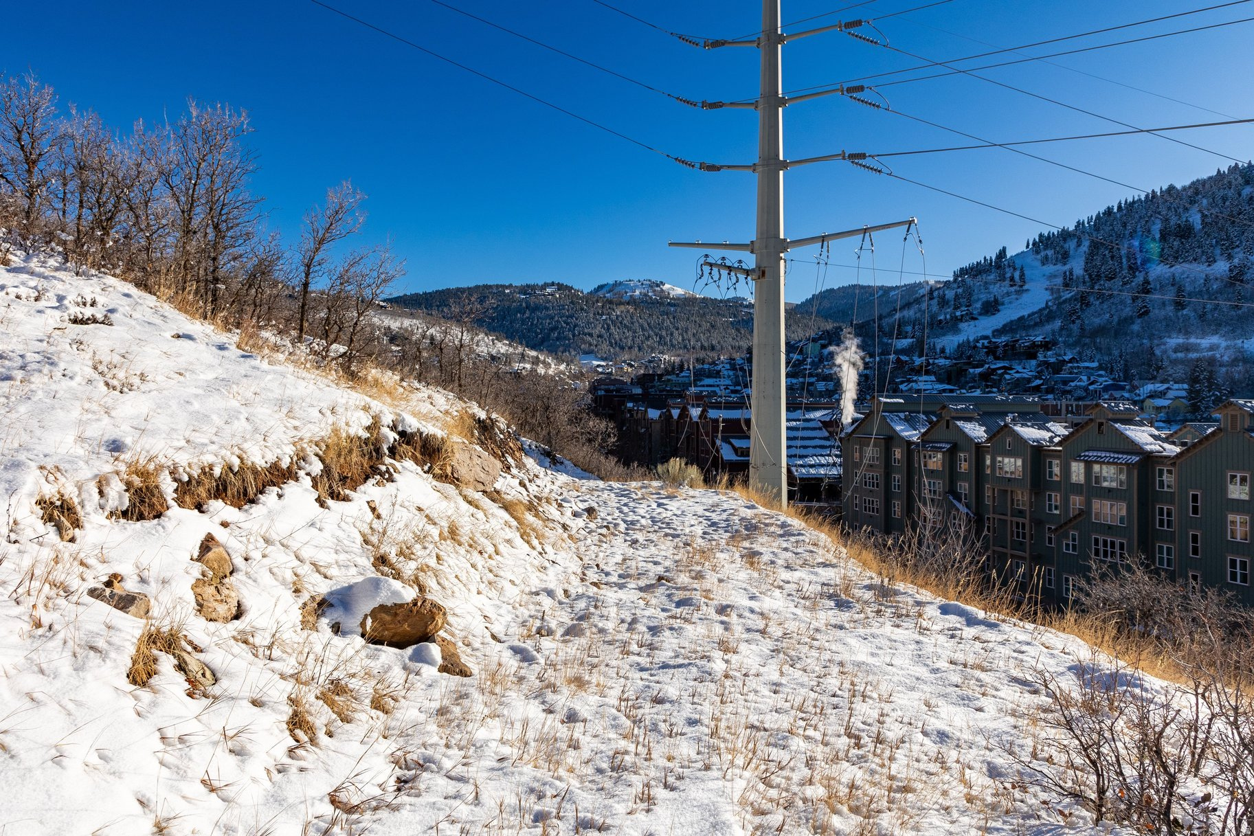 AERIE AREA-HUBER - Land