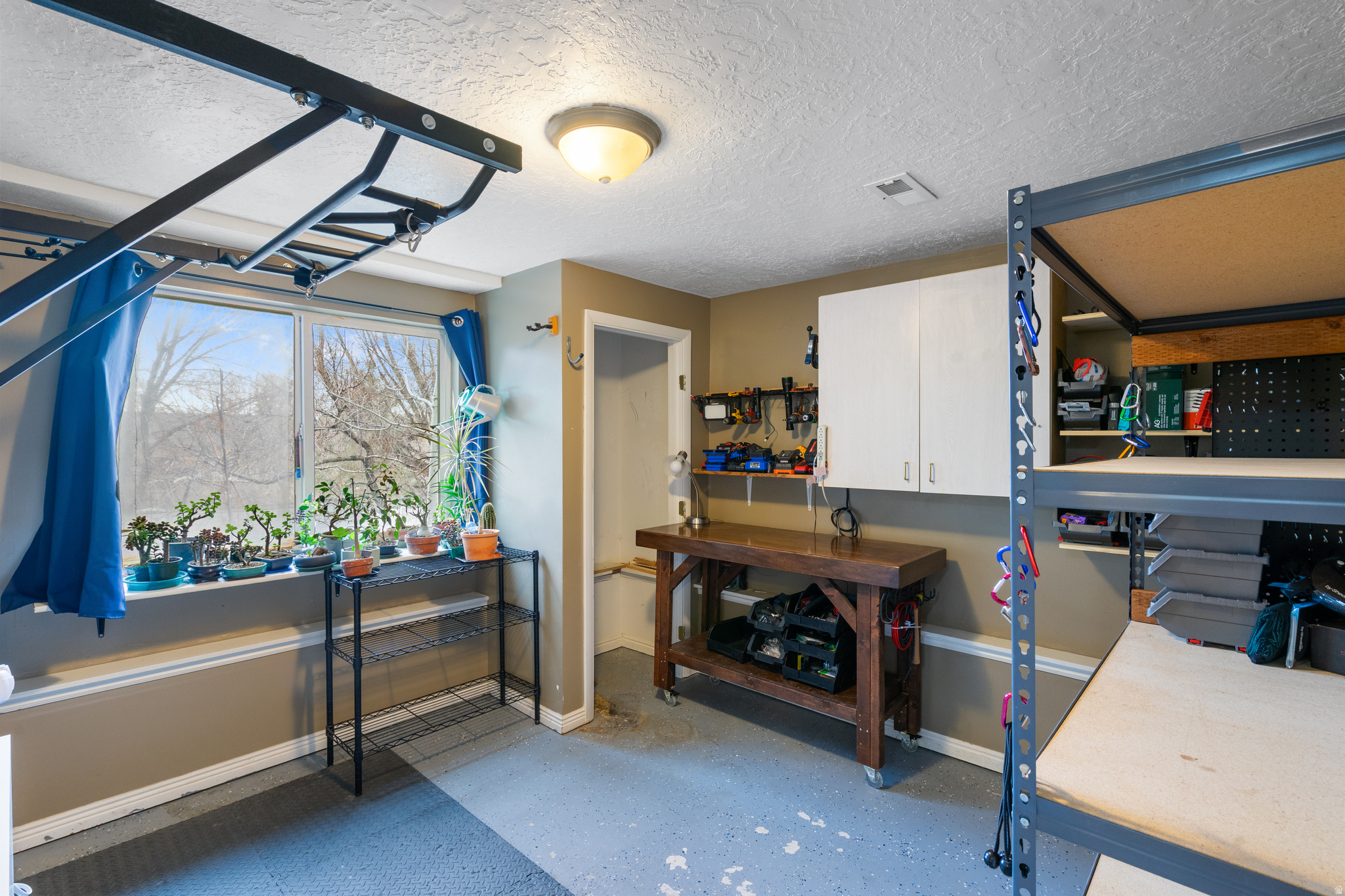 CROSSROADS LANDING - Residential