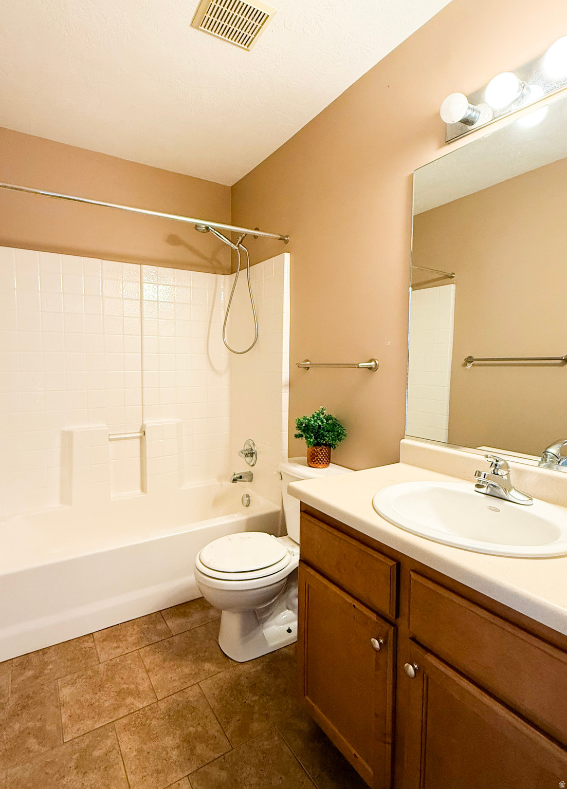 JORDAN - Residential