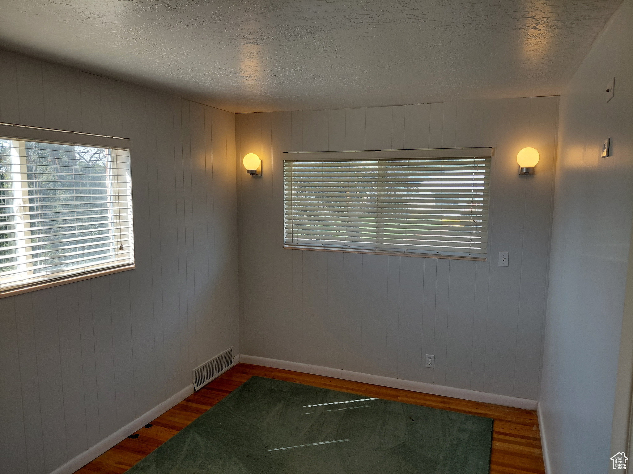 DEBLOOIS - Residential