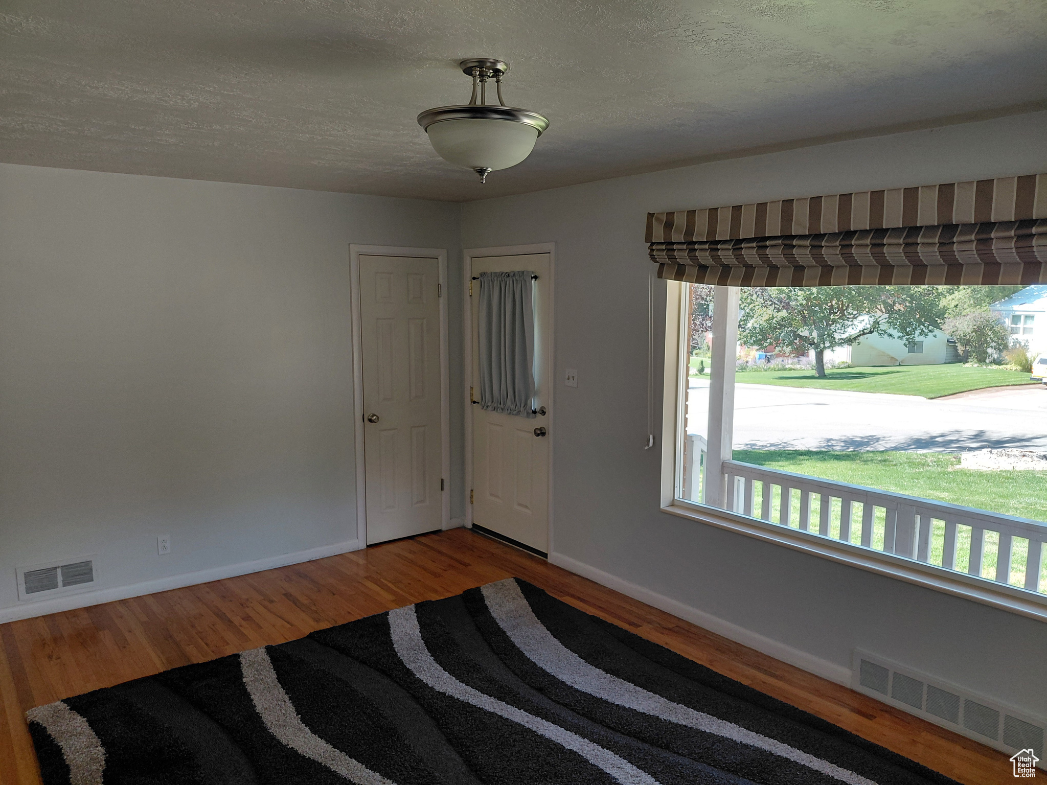 DEBLOOIS - Residential