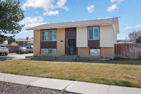 Tiny photo for 5353 W PEGGY LN, West Valley City, UT 84120 (MLS # 2145337)