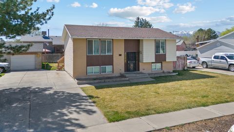 Tiny photo for 5353 W PEGGY LN, West Valley City, UT 84120 (MLS # 2145337)
