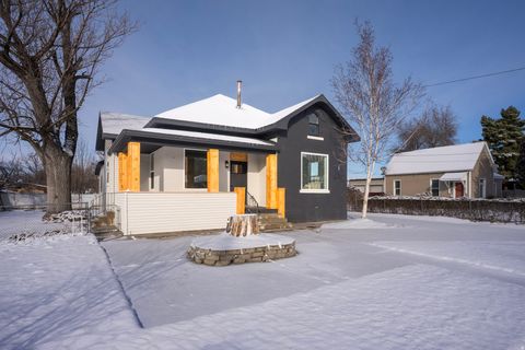 Photo of 80 S 200 W, American Fork, UT 84003 (MLS # 2138499)