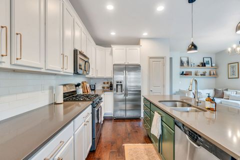 Tiny photo for 13888 S WHEADON CT, Draper, UT 84020 (MLS # 2121720)