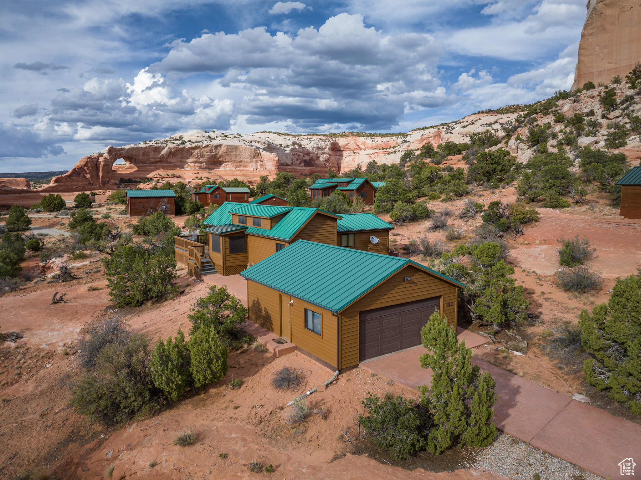 WILSON ARCH RESORT - Residential