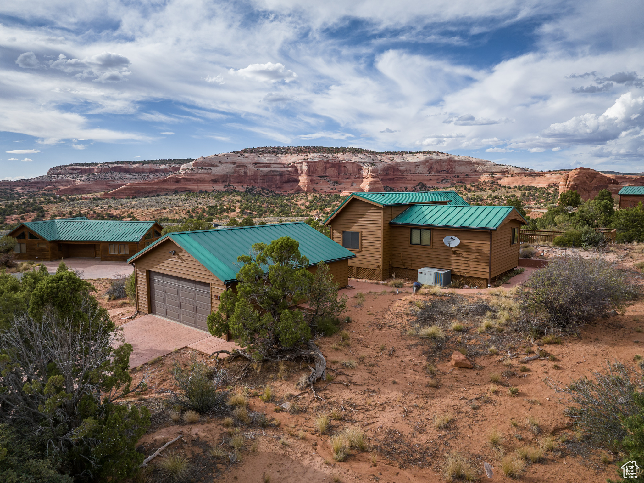 WILSON ARCH RESORT - Residential