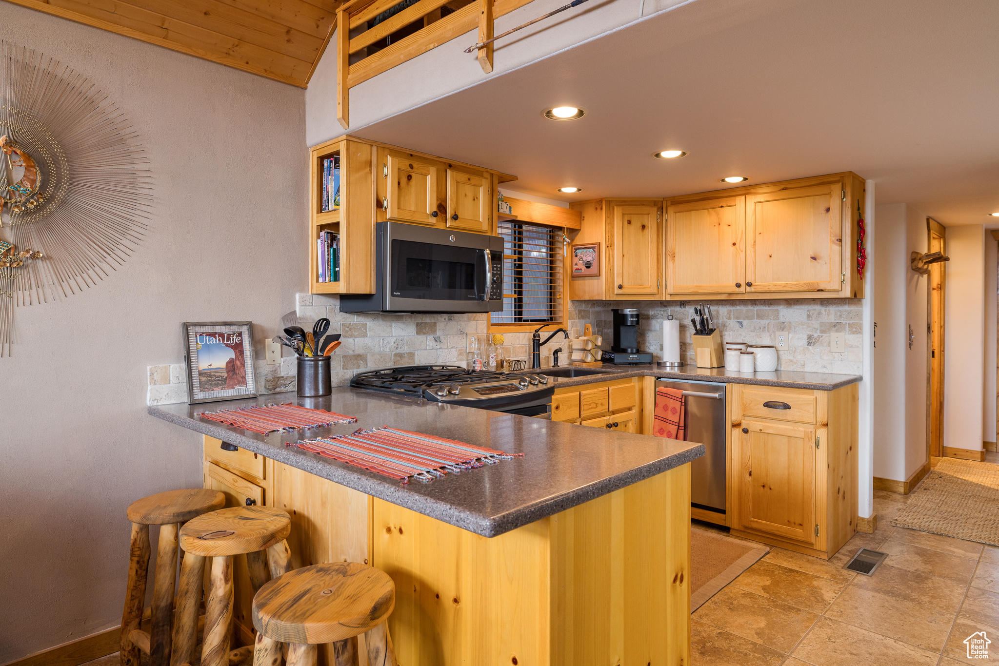 WILSON ARCH RESORT - Residential