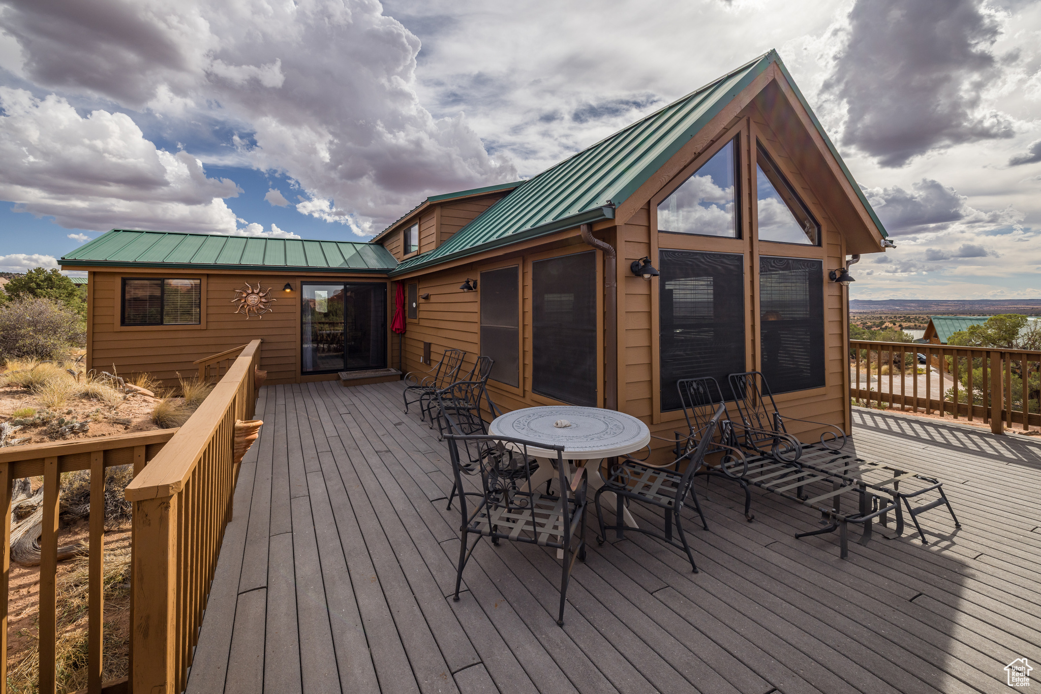 WILSON ARCH RESORT - Residential