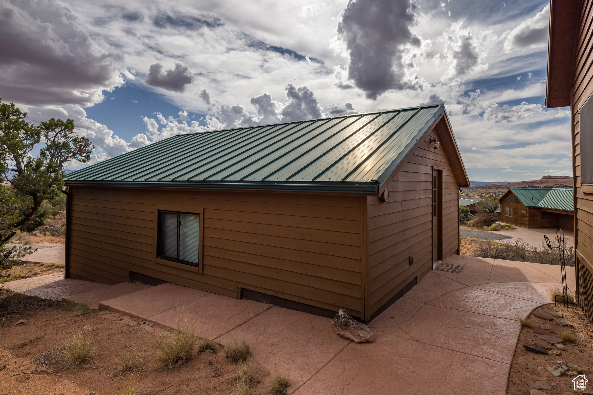 WILSON ARCH RESORT - Residential