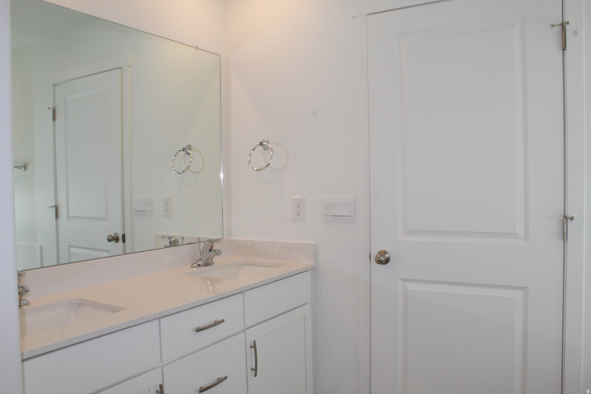 LITTLE VALLEY GATWAY - Residential
