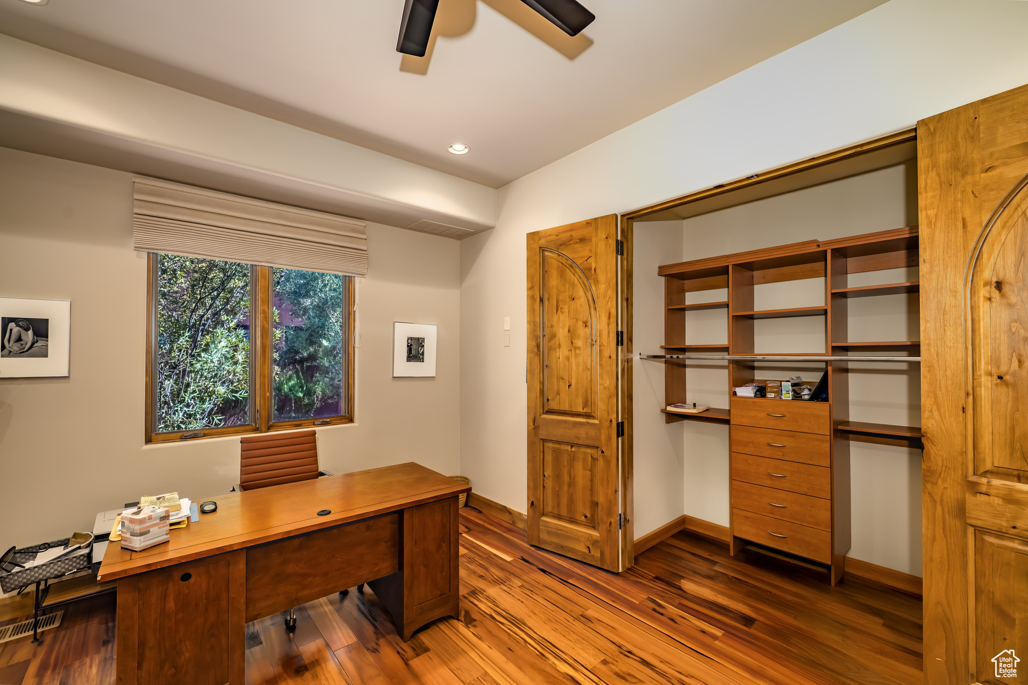 KACHINA SPRINGS EAST AT ENTRADA - Residential