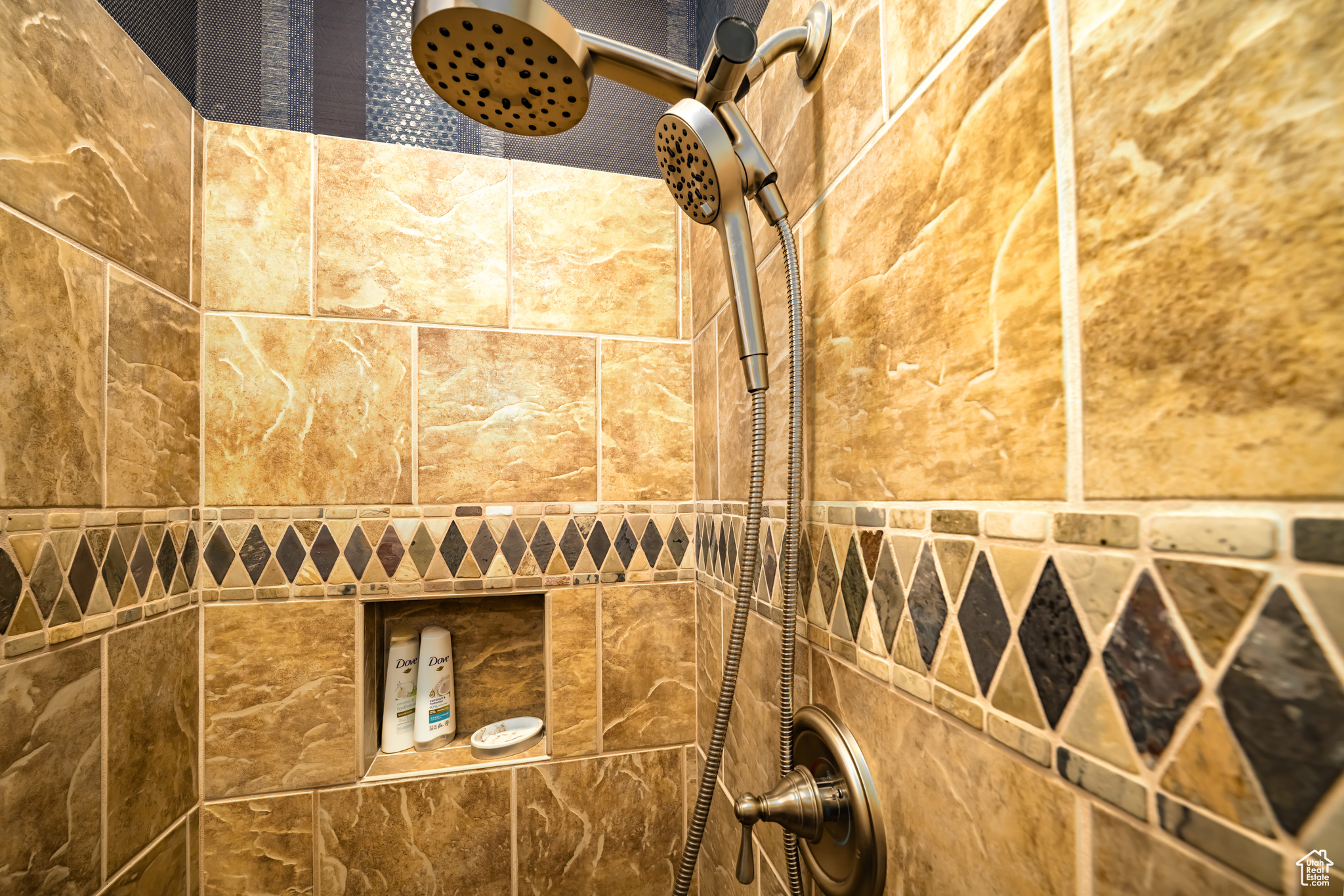 KACHINA SPRINGS EAST AT ENTRADA - Residential