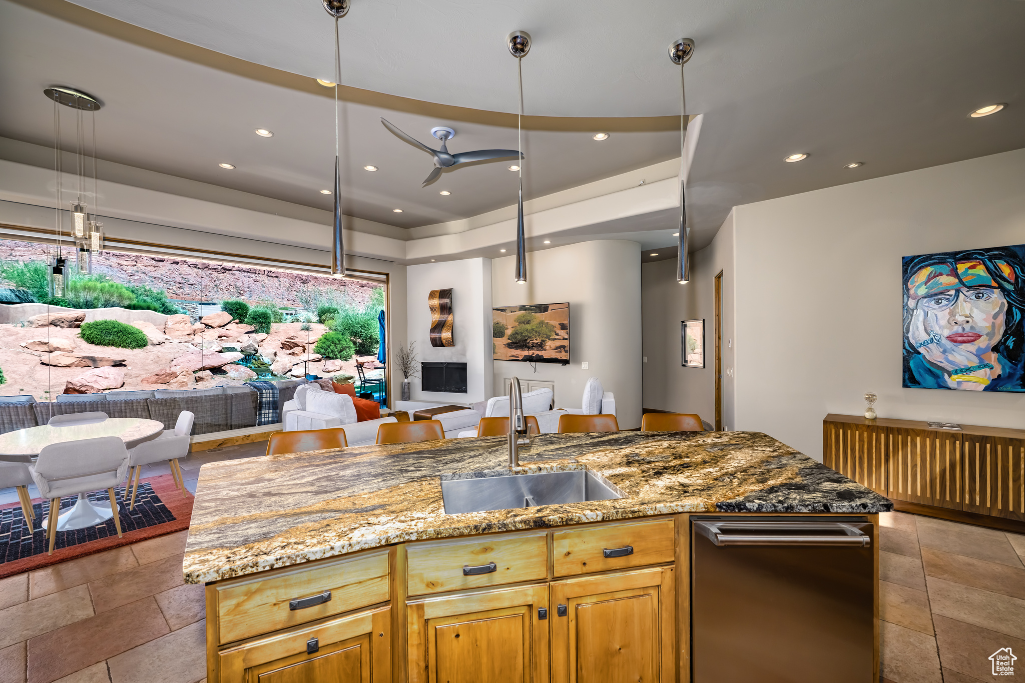 KACHINA SPRINGS EAST AT ENTRADA - Residential