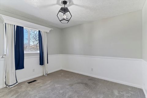Tiny photo for 488 S 10 W, Farmington, UT 84025 (MLS # 2131342)
