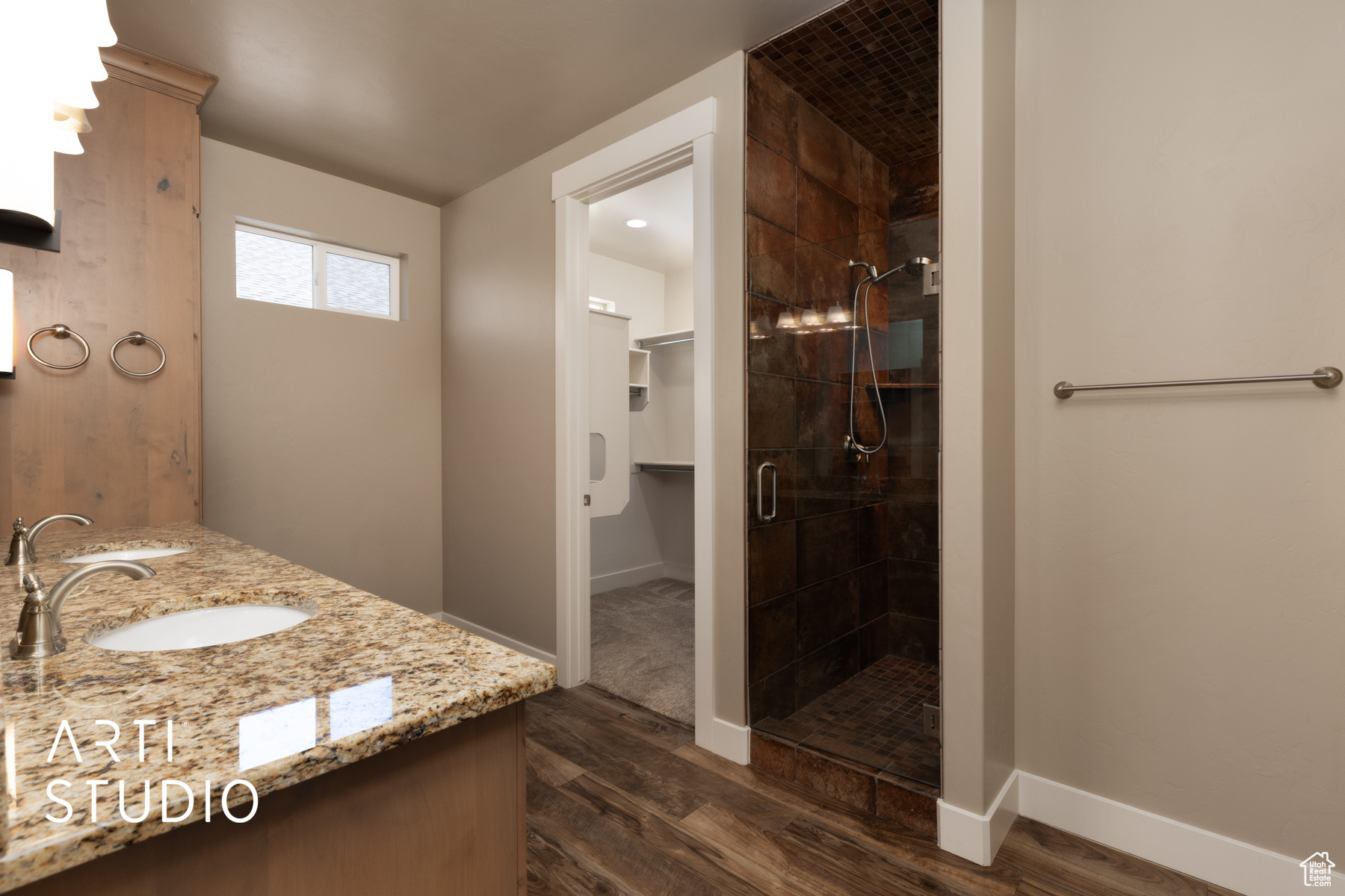 HERITAGE VILLAGE - Residential