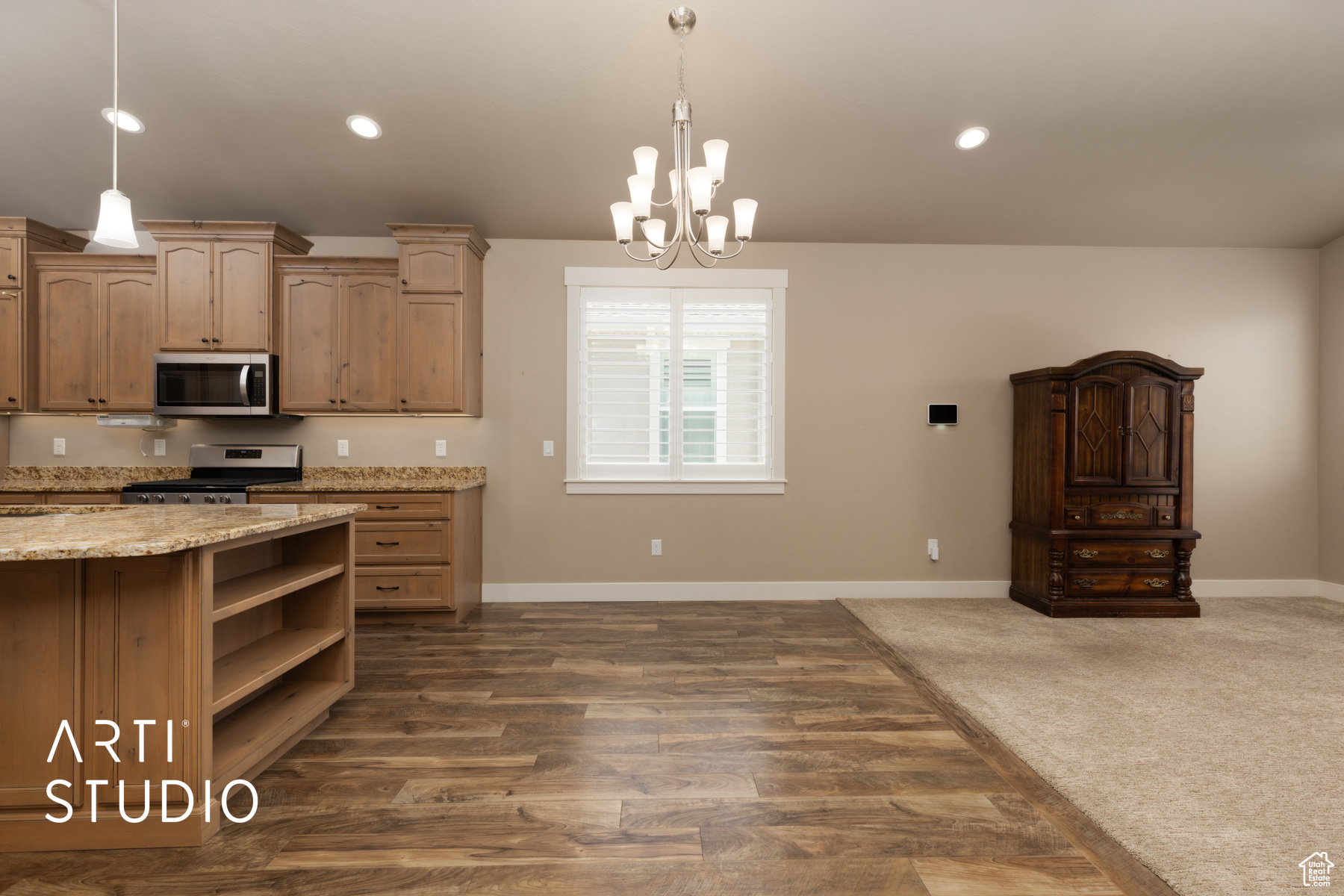 HERITAGE VILLAGE - Residential