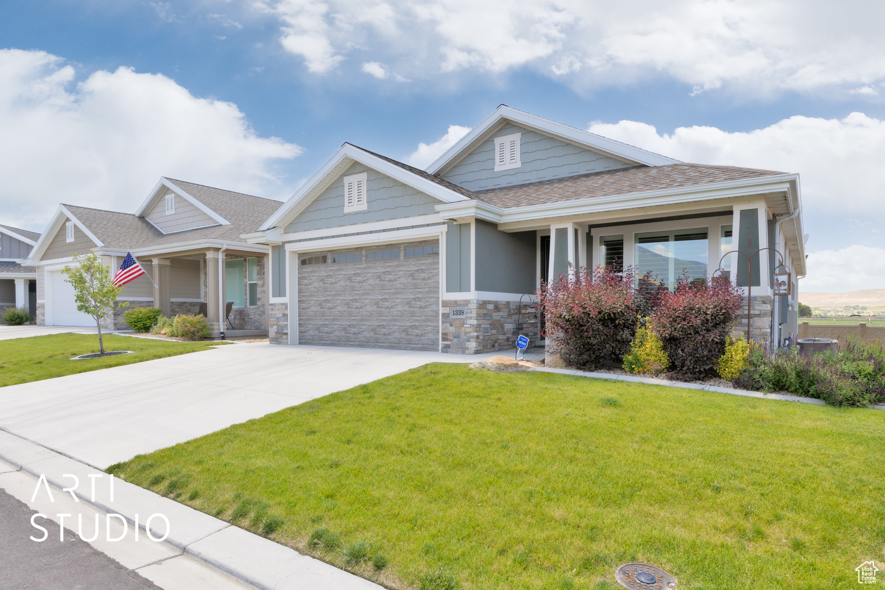 HERITAGE VILLAGE - Residential