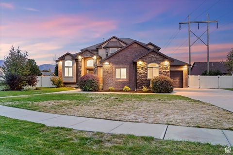 Tiny photo for 796 S ROCK CREEK COR, Layton, UT 84041 (MLS # 2117793)
