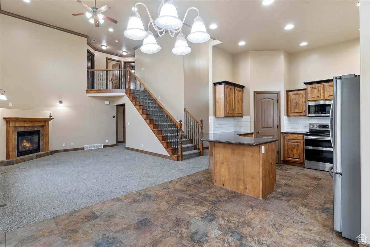 ROBERTS FARMS - Residential