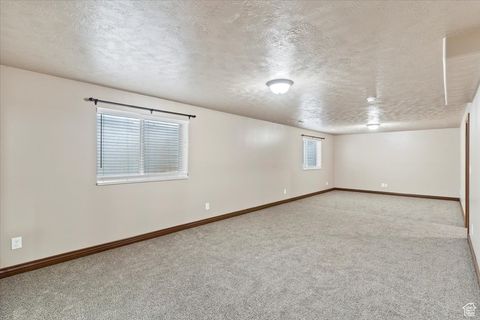 Tiny photo for 796 S ROCK CREEK COR, Layton, UT 84041 (MLS # 2117793)