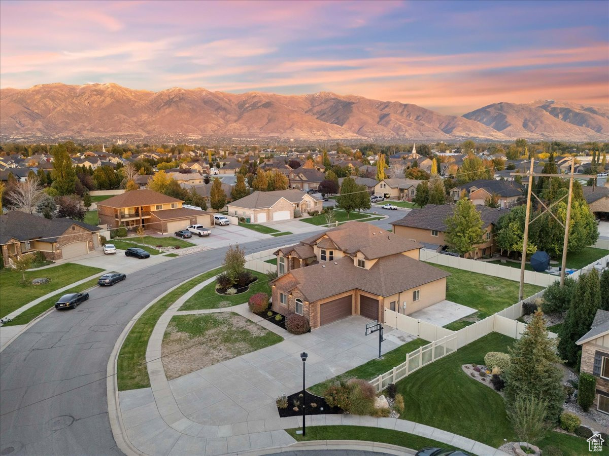 ROBERTS FARMS - Residential