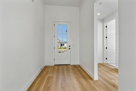 Tiny photo for 3098 S 4850 W, Hurricane, UT 84737 (MLS # 2125873)