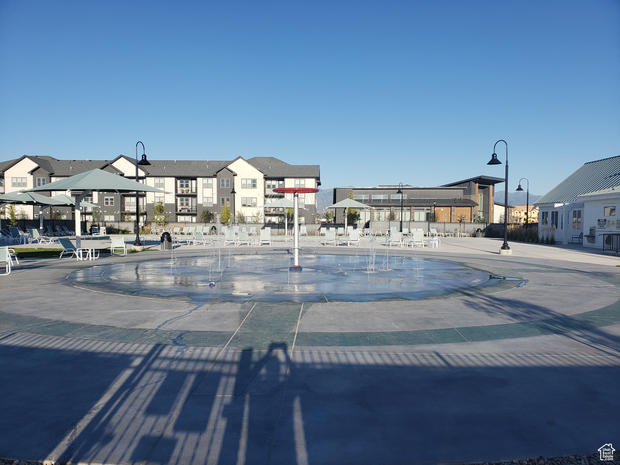 NORTHSHORE - Residential