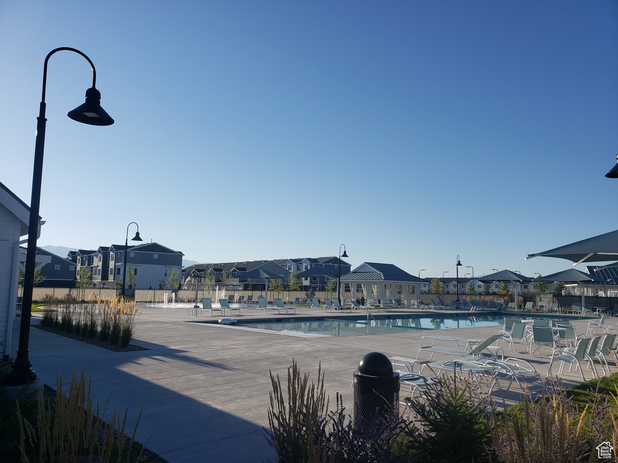 NORTHSHORE - Residential