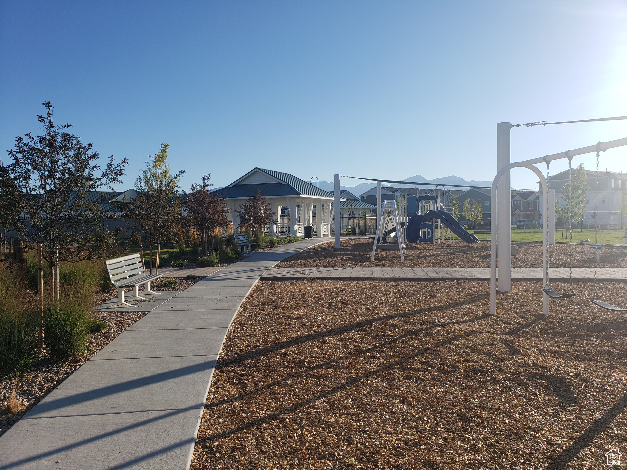 NORTHSHORE - Residential