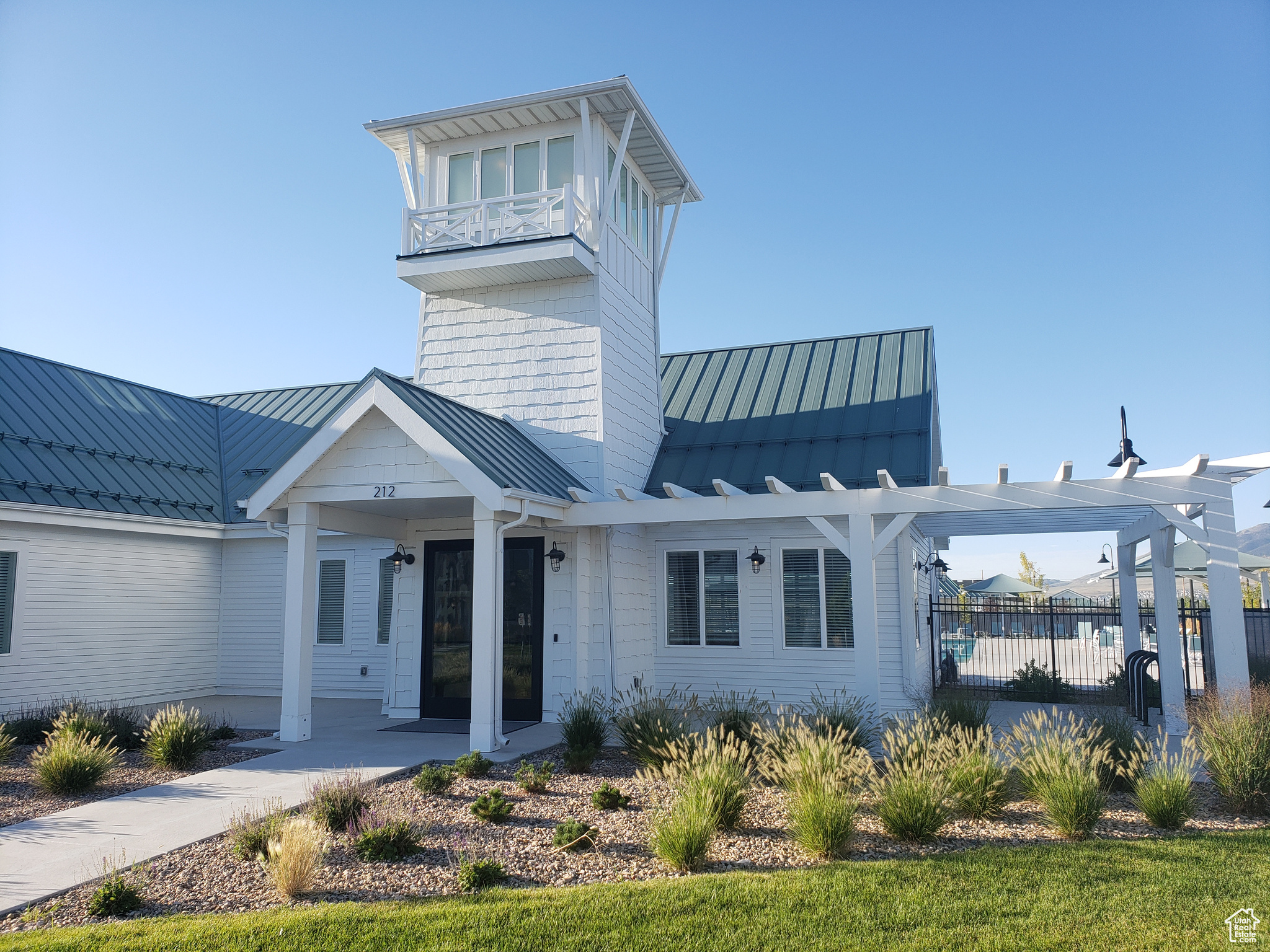 NORTHSHORE - Residential