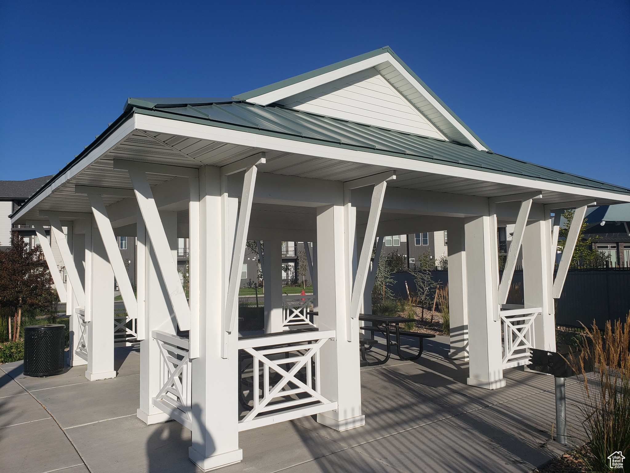 NORTHSHORE - Residential