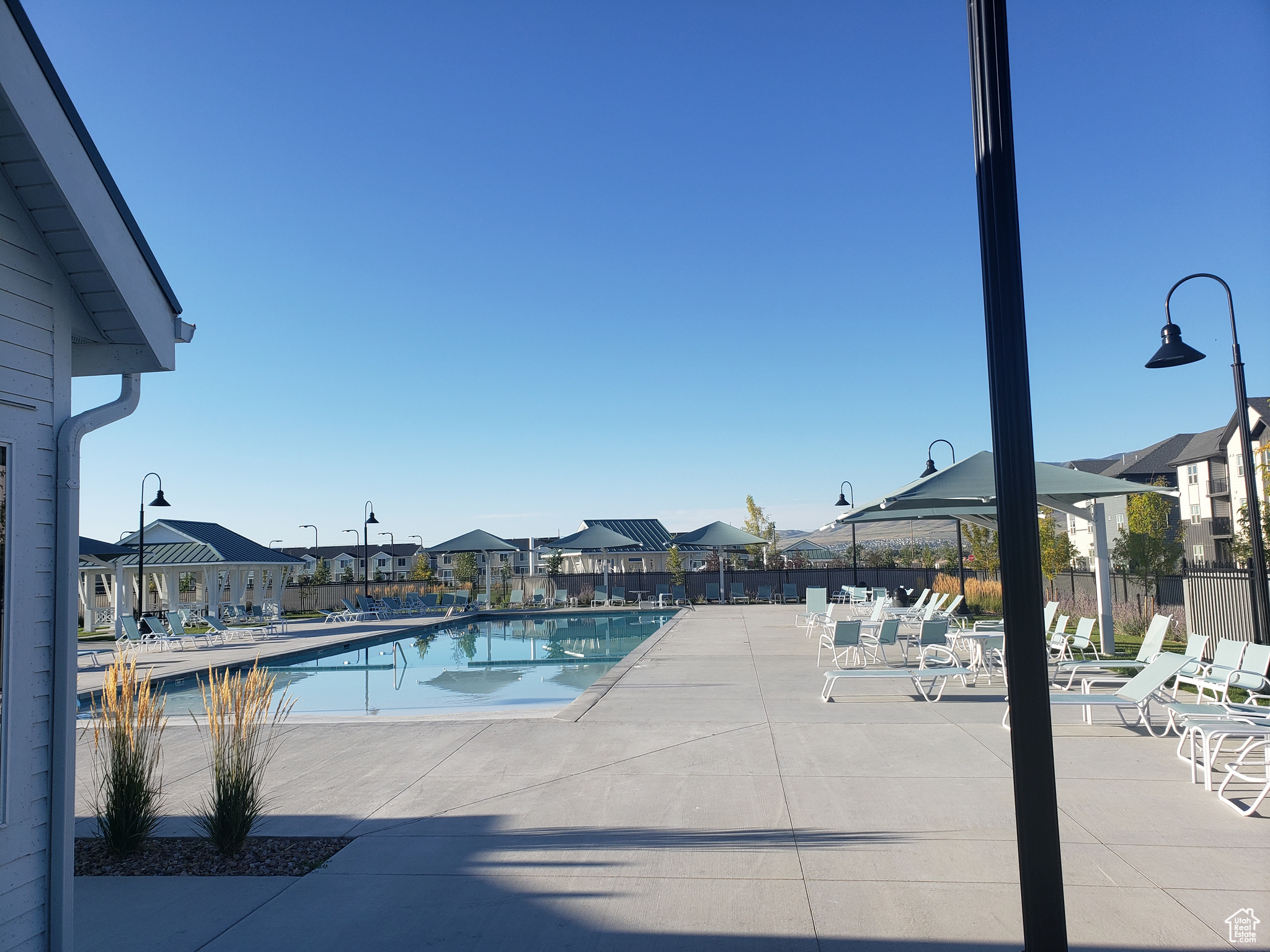 NORTHSHORE - Residential