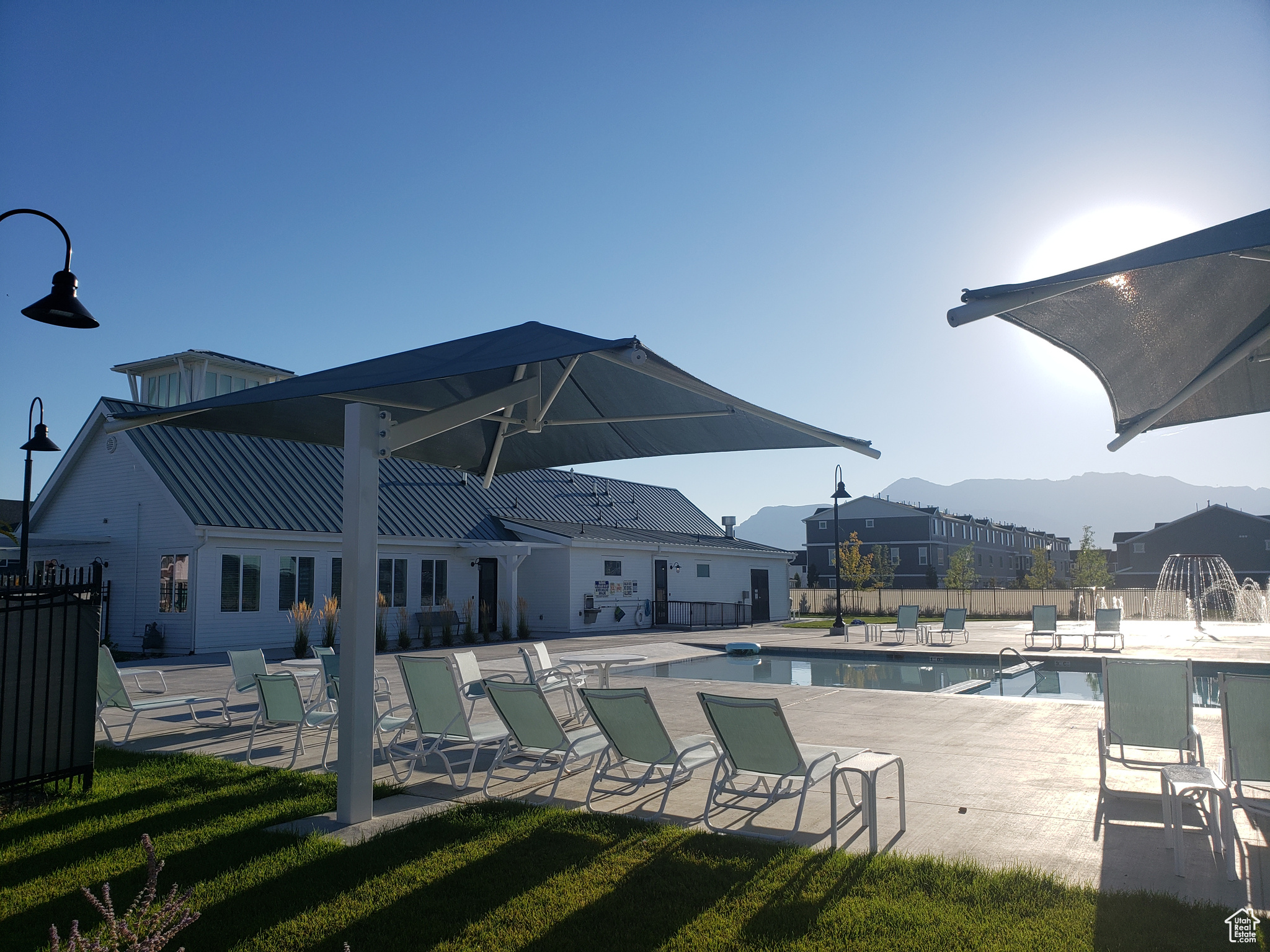 NORTHSHORE - Residential