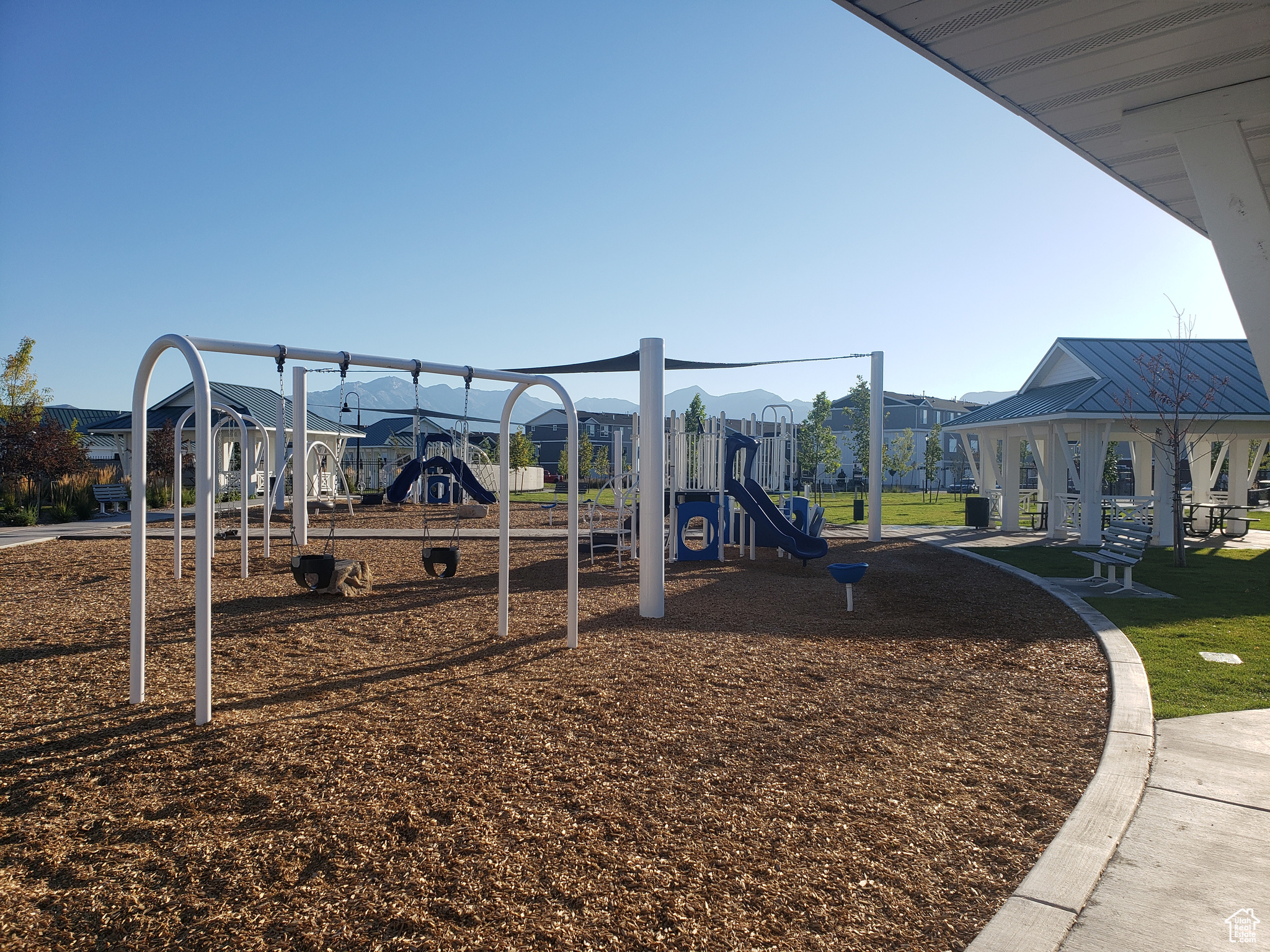 NORTHSHORE - Residential