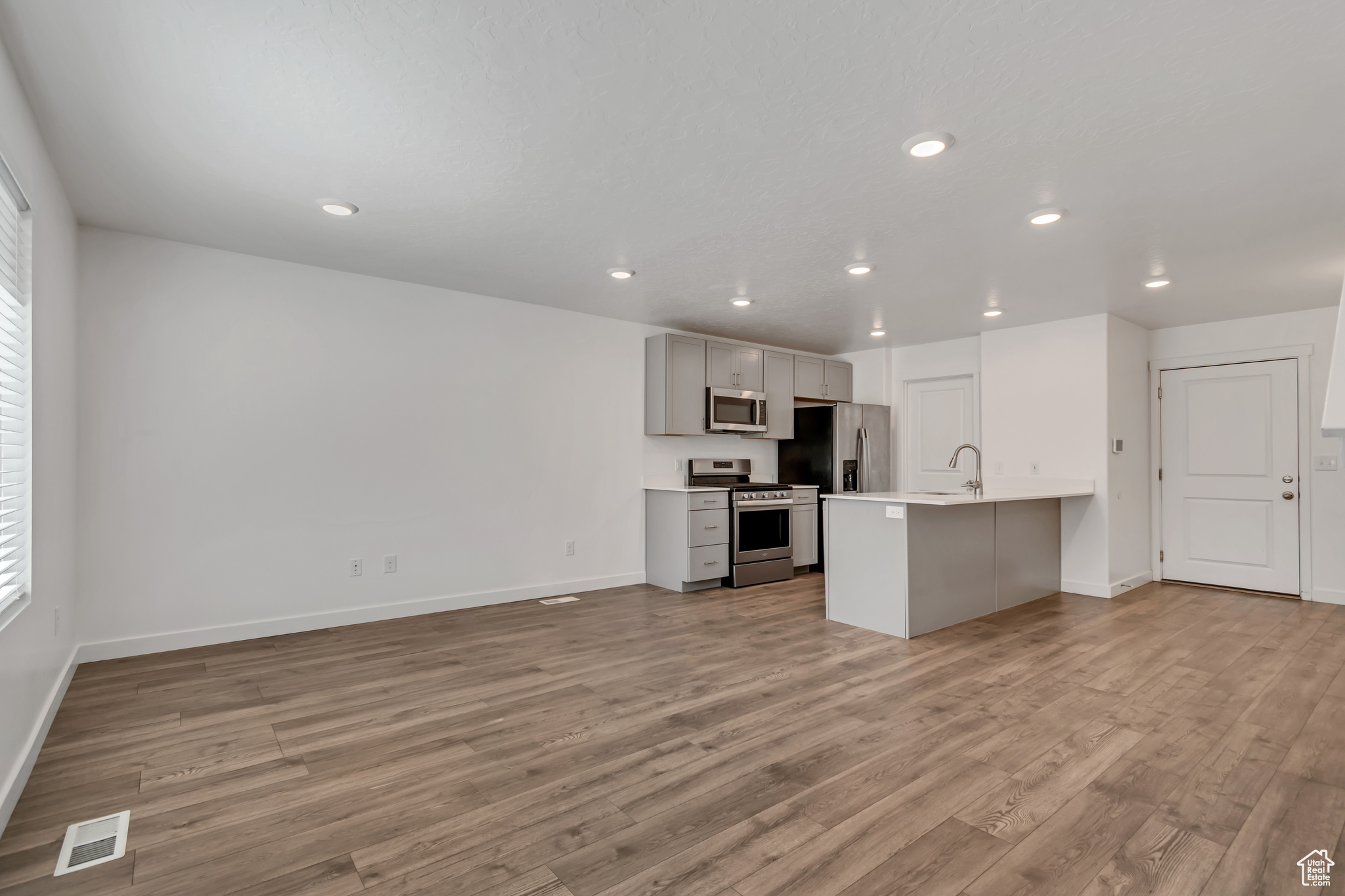 NORTHSHORE - Residential